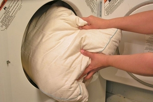 стирка подушки в стиральной машине